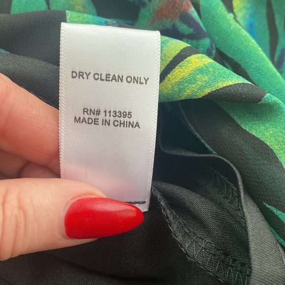 The Room tropical print maxi dress - Picture 10 of 12